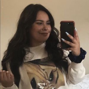 Meet your Posher, Jessica